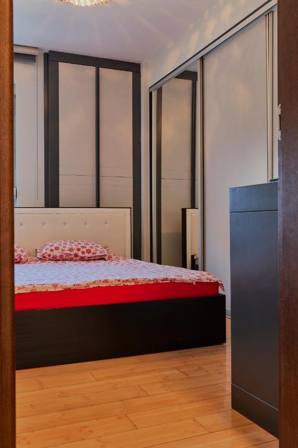 Diamond Butterfly Apartment Szkopje Kültér fotó